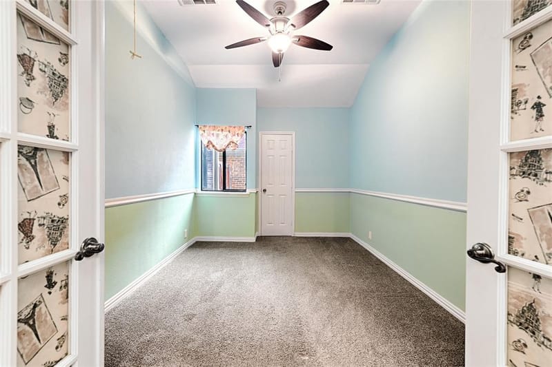 14900 Le Grande Drive, Addison TX 75001 - Photo 12