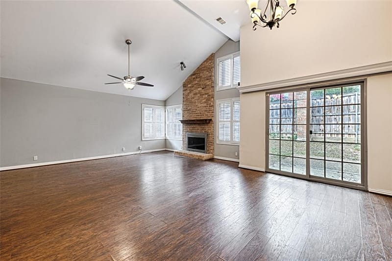 14900 Le Grande Drive, Addison TX 75001 - Photo 9