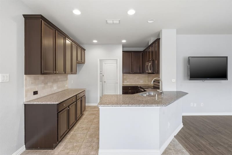 6548 Rutherford Road, Plano TX 75023 - Photo 17