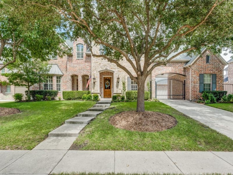 1312 Thornwood Drive, Murphy TX 75094 - Photo 4