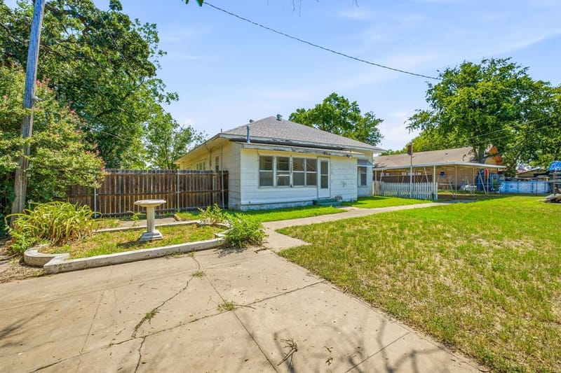 648 N Belknap Street, Stephenville TX 76401 - Photo 28