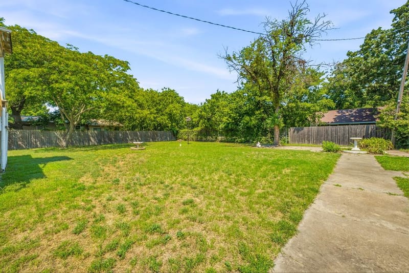 648 N Belknap Street, Stephenville TX 76401 - Photo 29