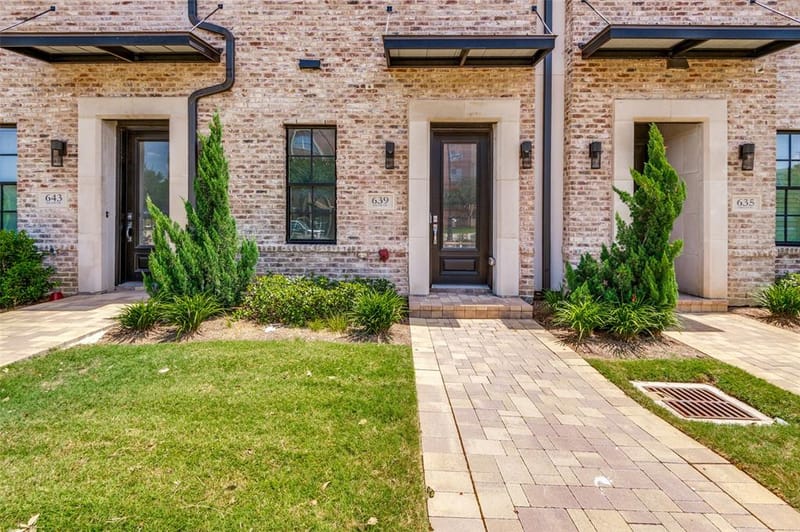 639 Baugh Drive, Irving TX 75039 - Photo 2
