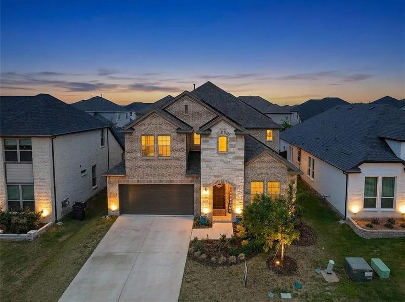 1934 Stonebrook Street, Celina TX 75009 - Photo 2