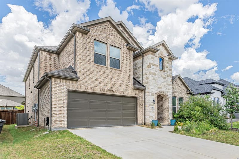 1934 Stonebrook Street, Celina TX 75009 - Photo 3