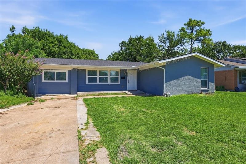 2715 Cary Drive, Mesquite TX 75150 - Photo 2