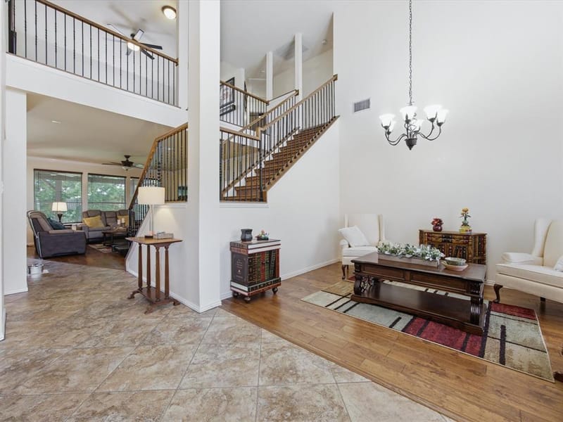 4008 Falcon Ridge Drive, Haltom City TX 76137 - Photo 6