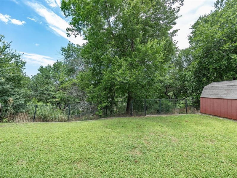 4008 Falcon Ridge Drive, Haltom City TX 76137 - Photo 39