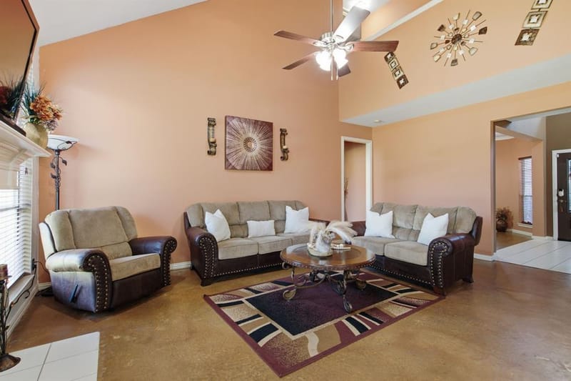 305 Ravenna Road, Lake Dallas TX 75065 - Photo 9