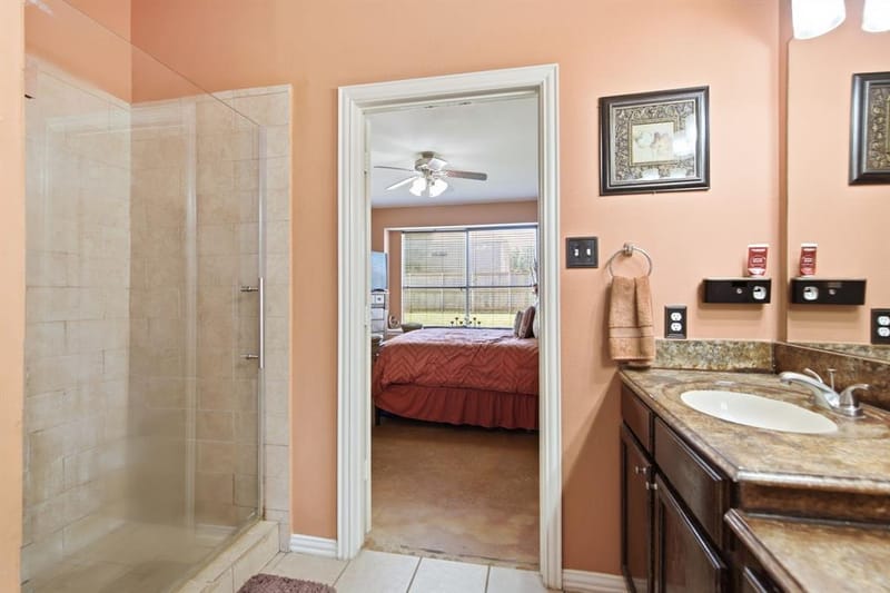 305 Ravenna Road, Lake Dallas TX 75065 - Photo 24