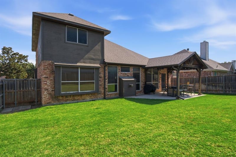 305 Ravenna Road, Lake Dallas TX 75065 - Photo 33