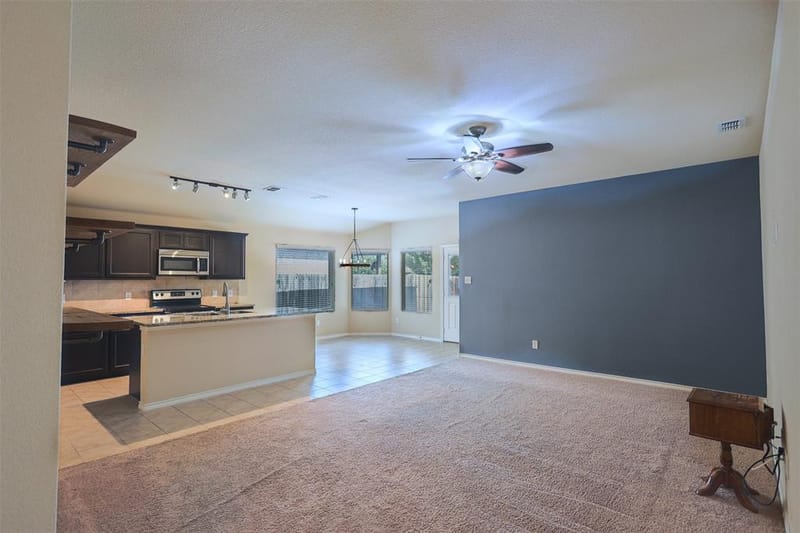 624 River Rock Drive, Azle TX 76020 - Photo 5
