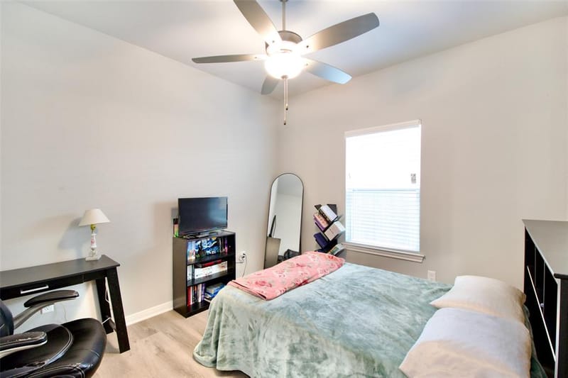 429 Travis Drive, McGregor TX 76657 - Photo 22