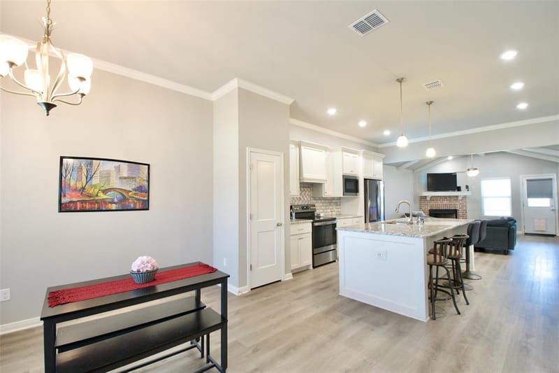 429 Travis Drive, McGregor TX 76657 - Photo 15