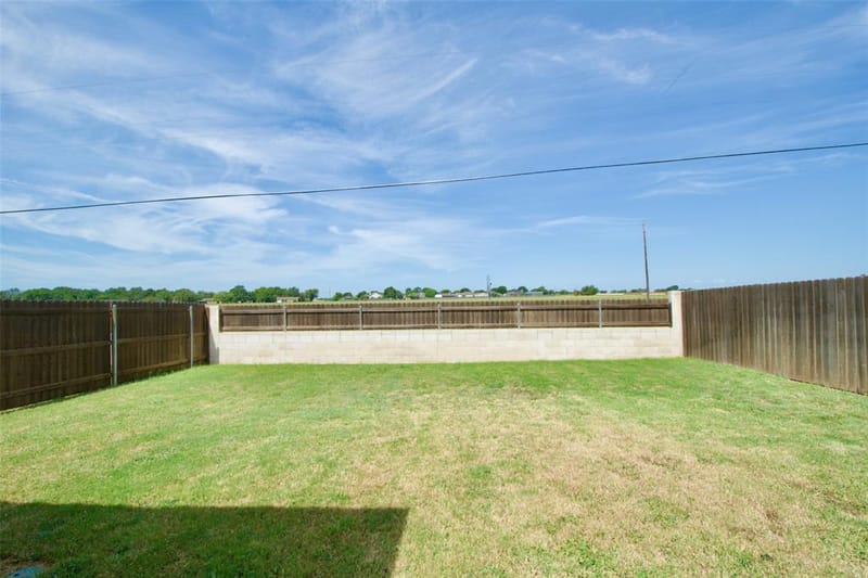 429 Travis Drive, McGregor TX 76657 - Photo 29