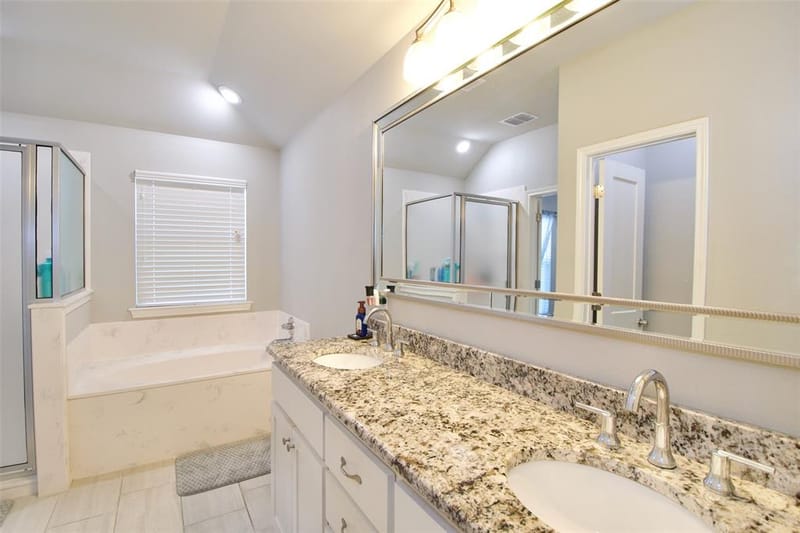 429 Travis Drive, McGregor TX 76657 - Photo 21