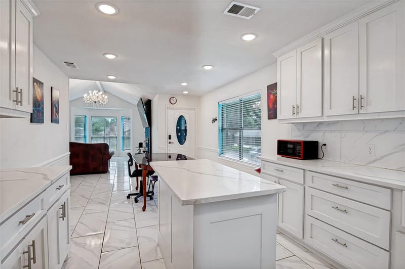 4108 Sunday Hill Drive, Arlington TX 76016 - Photo 8