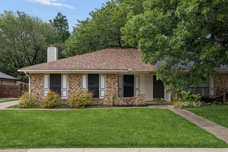 118 E Denton Drive, Euless TX 76039 - Photo 2