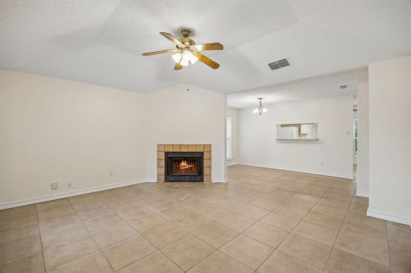 118 E Denton Drive, Euless TX 76039 - Photo 5
