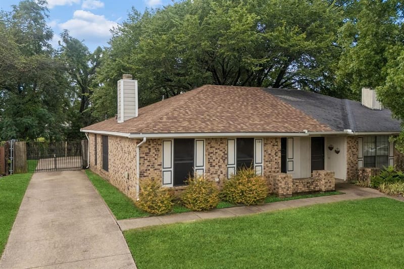 118 E Denton Drive, Euless TX 76039 - Photo 25