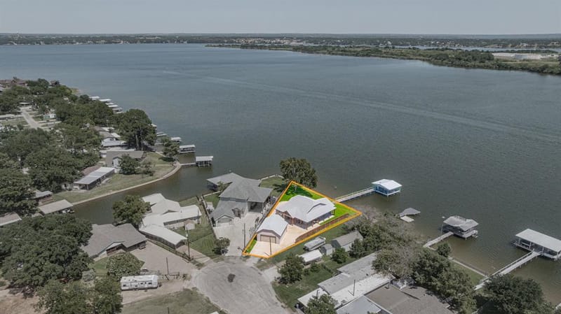4323 Basswood Court, Granbury TX 76049 - Photo 37