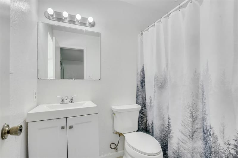 1832 Steinburg Lane, Fort Worth TX 76134 - Photo 7