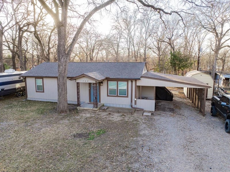 762 Oak Leaf Trail, East Tawakoni TX 75472 - Photo 2