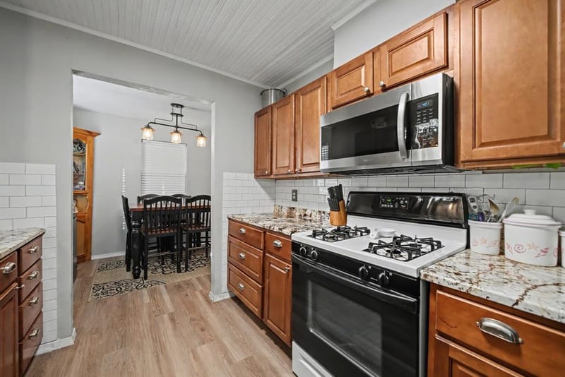 762 Oak Leaf Trail, East Tawakoni TX 75472 - Photo 6