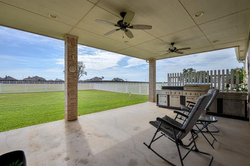 1009 Summerlin Drive, Granbury TX 76048 - Photo 27