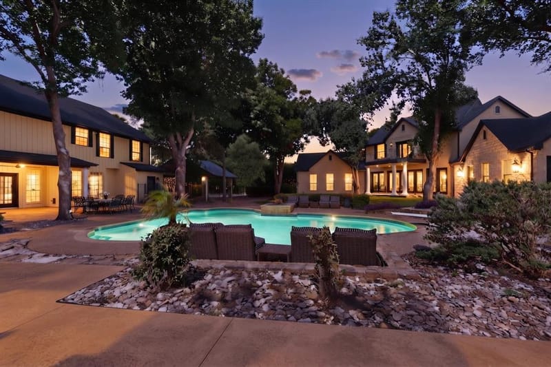 6130 Grauton Drive, Mansfield TX 76063 - Photo 2