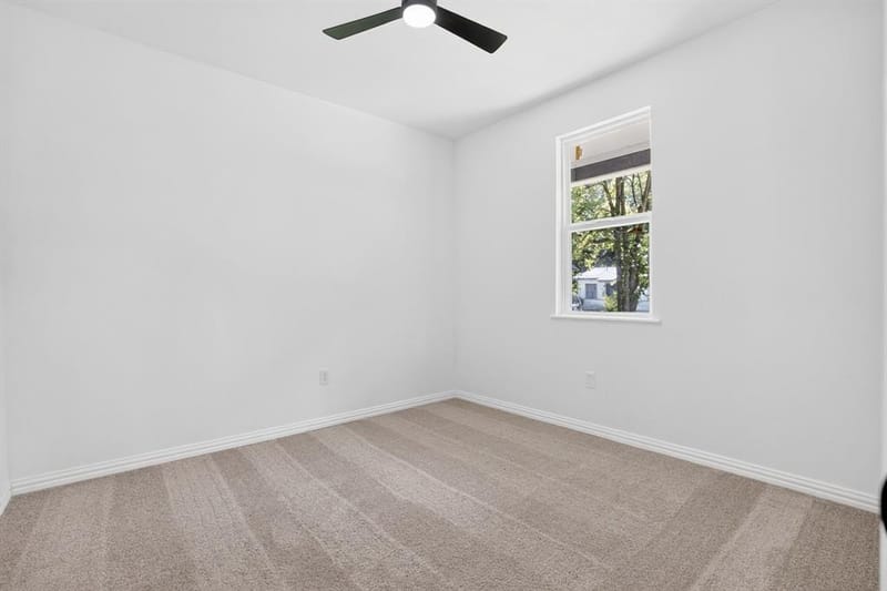 373 5TH Street NW, Paris TX 75460 - Photo 16