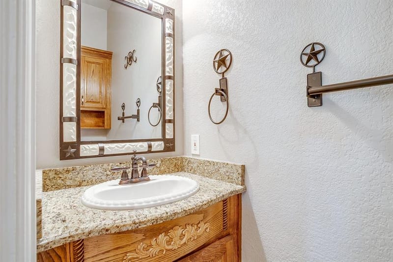 9549 Dickson Road, Fort Worth TX 76179 - Photo 28
