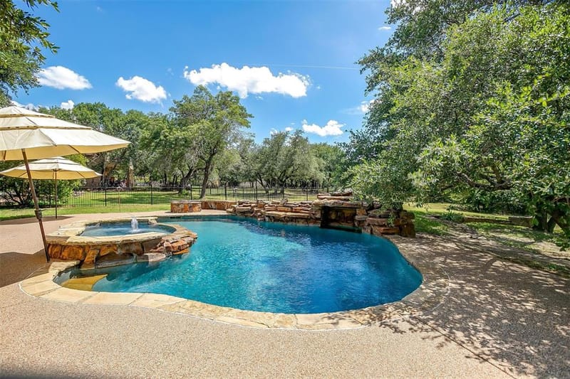 9549 Dickson Road, Fort Worth TX 76179 - Photo 35