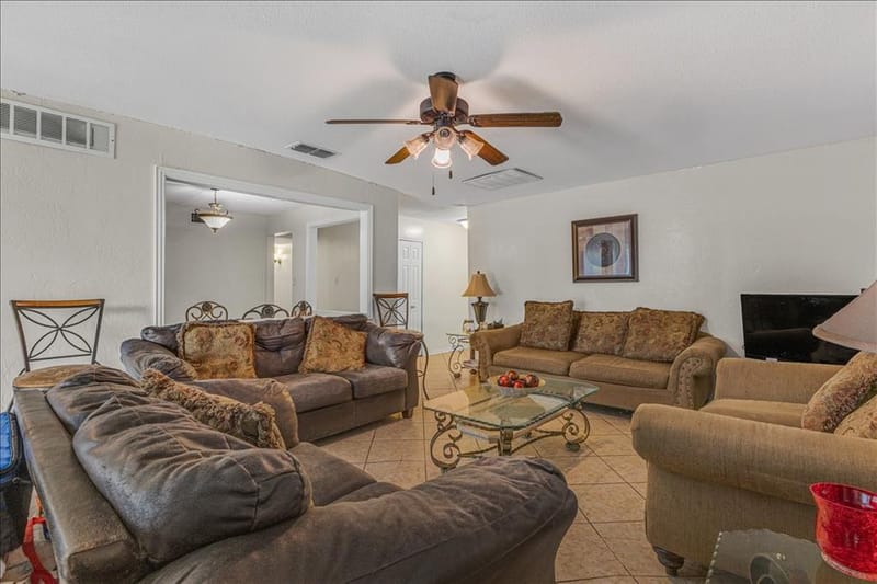 3423 Hickory Hill Drive, Arlington TX 76014 - Photo 8