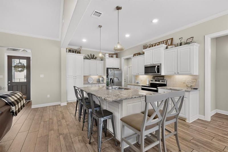 6120 County Road 401, Grandview TX 76050 - Photo 13