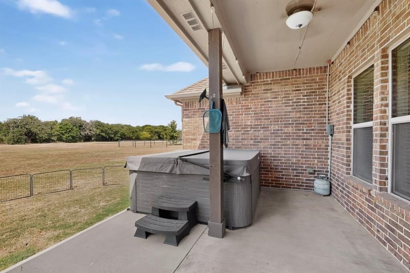 6120 County Road 401, Grandview TX 76050 - Photo 8
