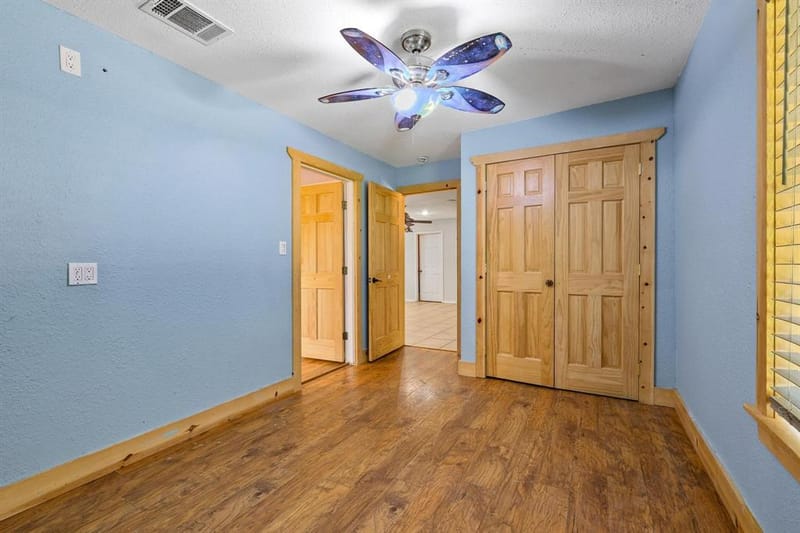 207 W South Street, Whitesboro TX 76273 - Photo 13