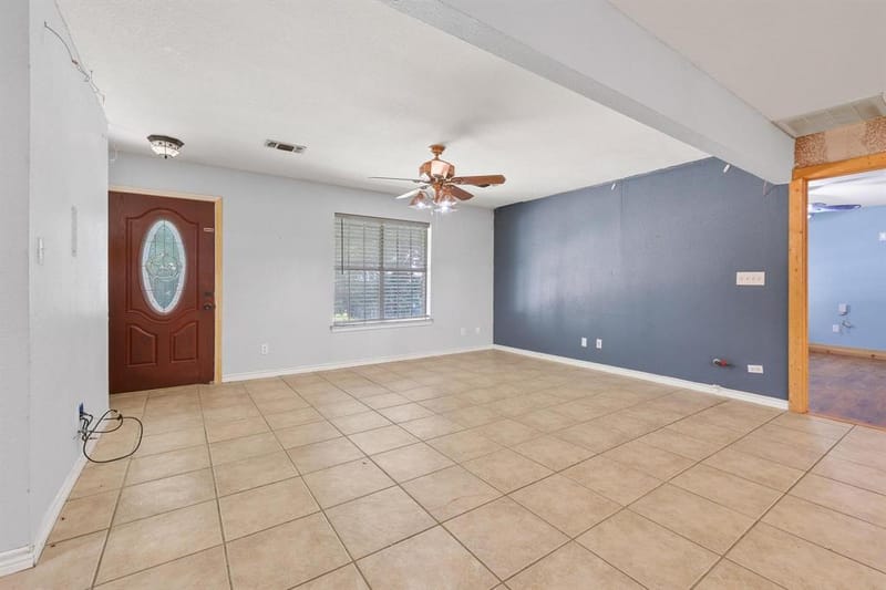 207 W South Street, Whitesboro TX 76273 - Photo 5
