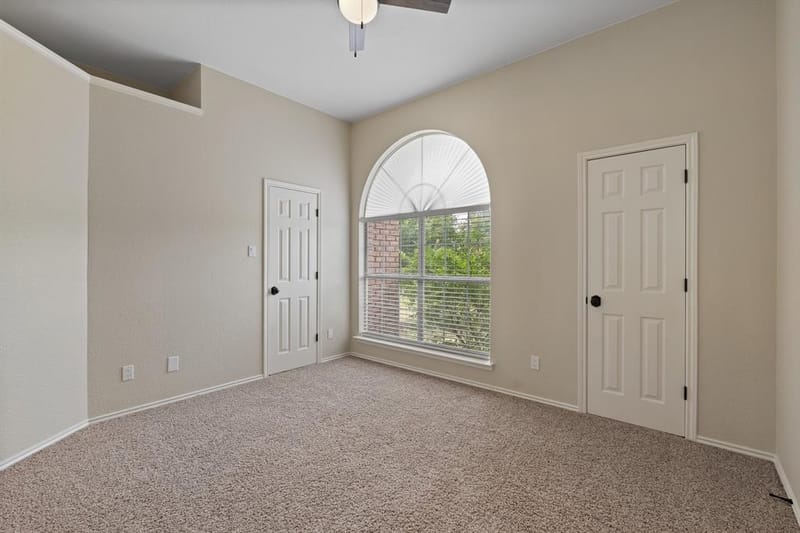 6035 Oak Hollow Drive, Burleson TX 76028 - Photo 27