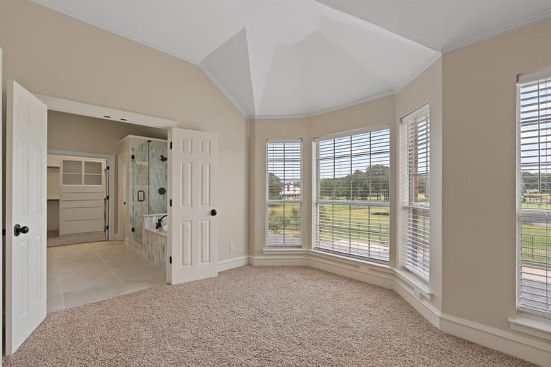 6035 Oak Hollow Drive, Burleson TX 76028 - Photo 30
