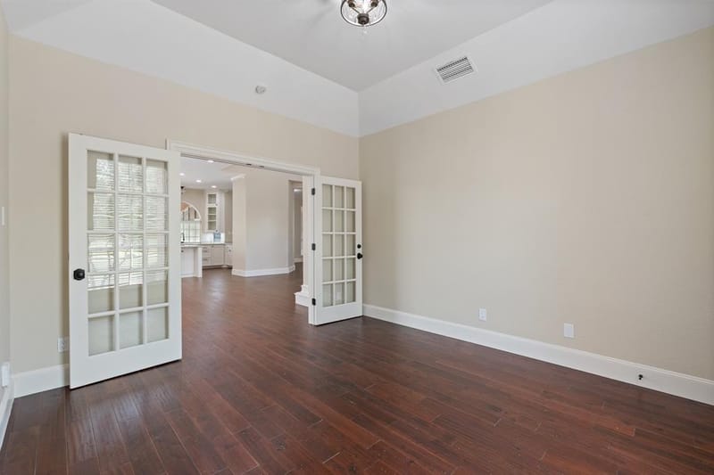 6035 Oak Hollow Drive, Burleson TX 76028 - Photo 14