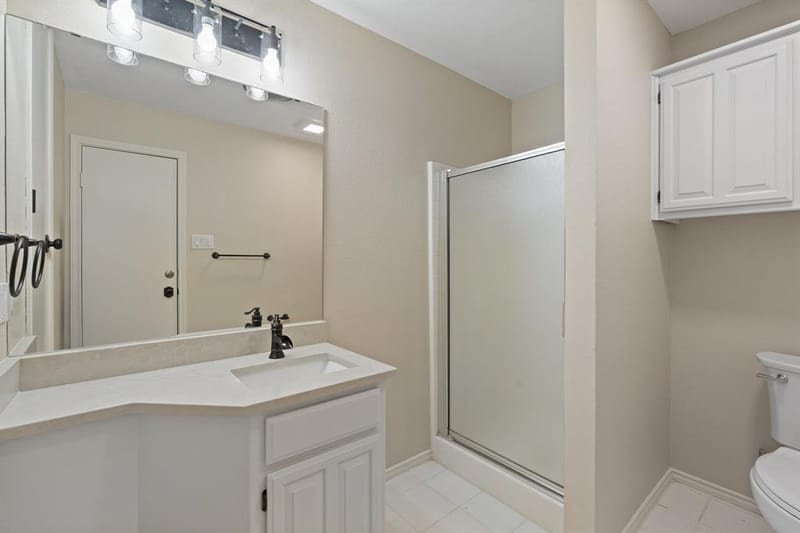 6035 Oak Hollow Drive, Burleson TX 76028 - Photo 37