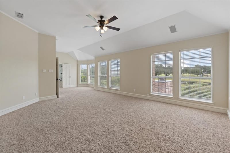 6035 Oak Hollow Drive, Burleson TX 76028 - Photo 31