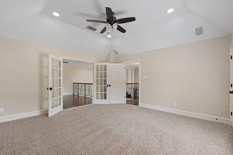 6035 Oak Hollow Drive, Burleson TX 76028 - Photo 25
