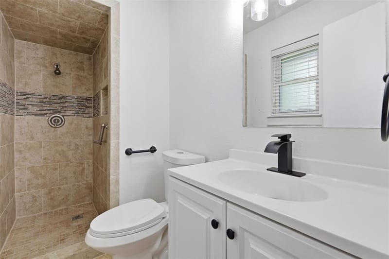 318 NE Michael Drive, Burleson TX 76028 - Photo 17