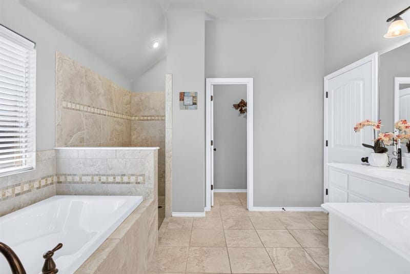 11000 Wanamaker Drive, Benbrook TX 76126 - Photo 21