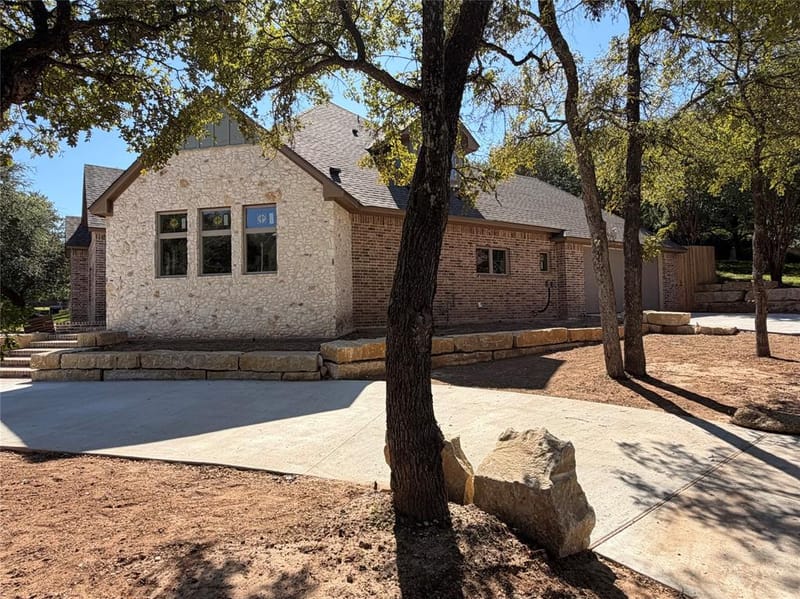 416 Keys Creek Drive, Waco TX 76708 - Photo 3