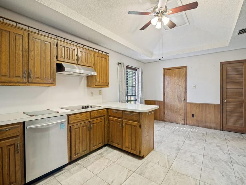 5114 Vera Cruz Drive, Garland TX 75043 - Photo 12