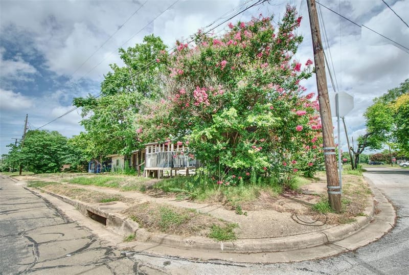 600 Hatton Street, Waco TX 76704 - Photo 8