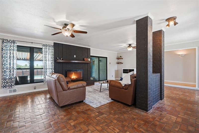 1613 Iroquois Drive, Garland TX 75043 - Photo 5